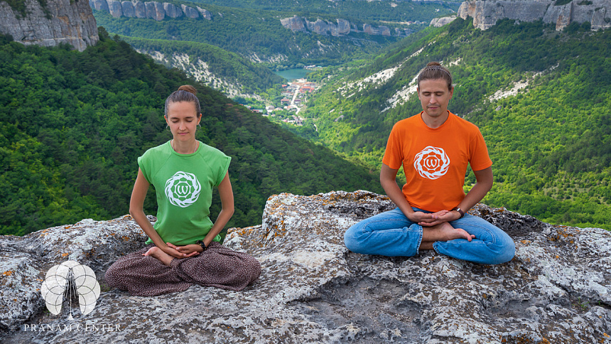 Dhyana mudra photo