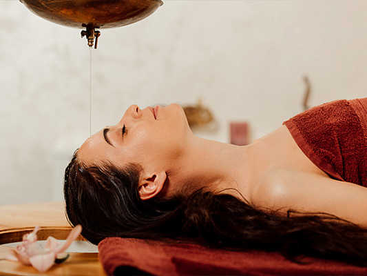 Shirodhara: Deep Relaxation & Stress Relief | Ayurvedic Therapy