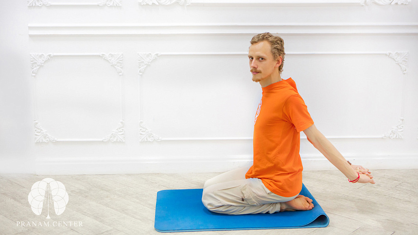 Vajrasana photo